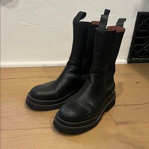 Black Leather LDN Womens Size 37 Boots